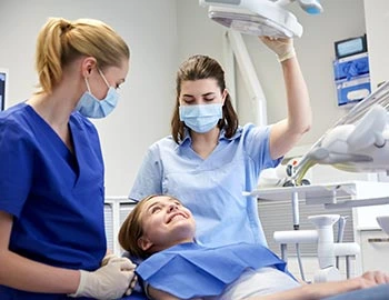 Checklist for spotting a dental emergency at a Brooklyn dental office