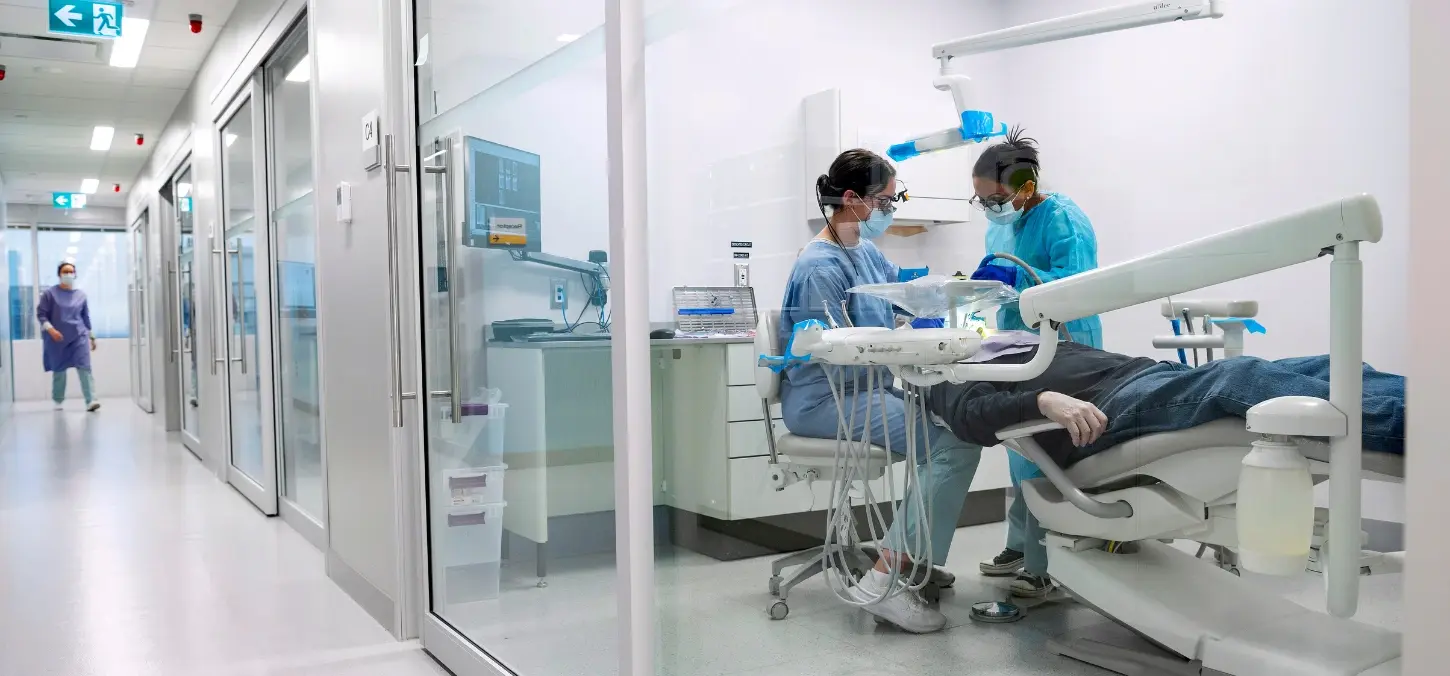 Emergency dentist office open Sunday near Coney Island Brooklyn